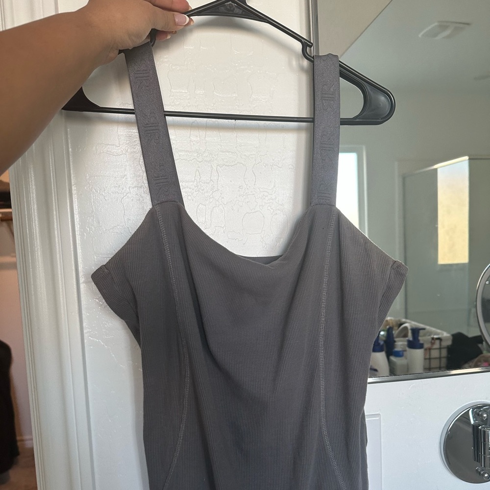 RI bodysuit